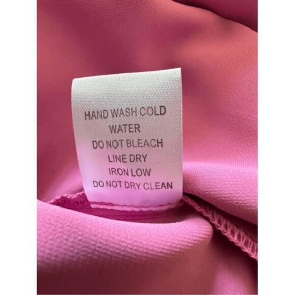 Big Water Blue‎ Sky Cut Out Waist Romper Smocked Top Pink Size M NWT - Picture 10 of 10